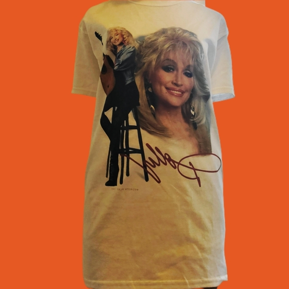 (SOLD) White Dolly Parton t-shirt - Picture 3 of 4
